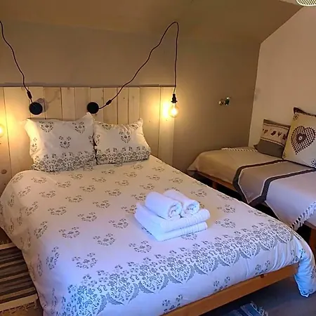Les Sapins Bed & Breakfast 3*
